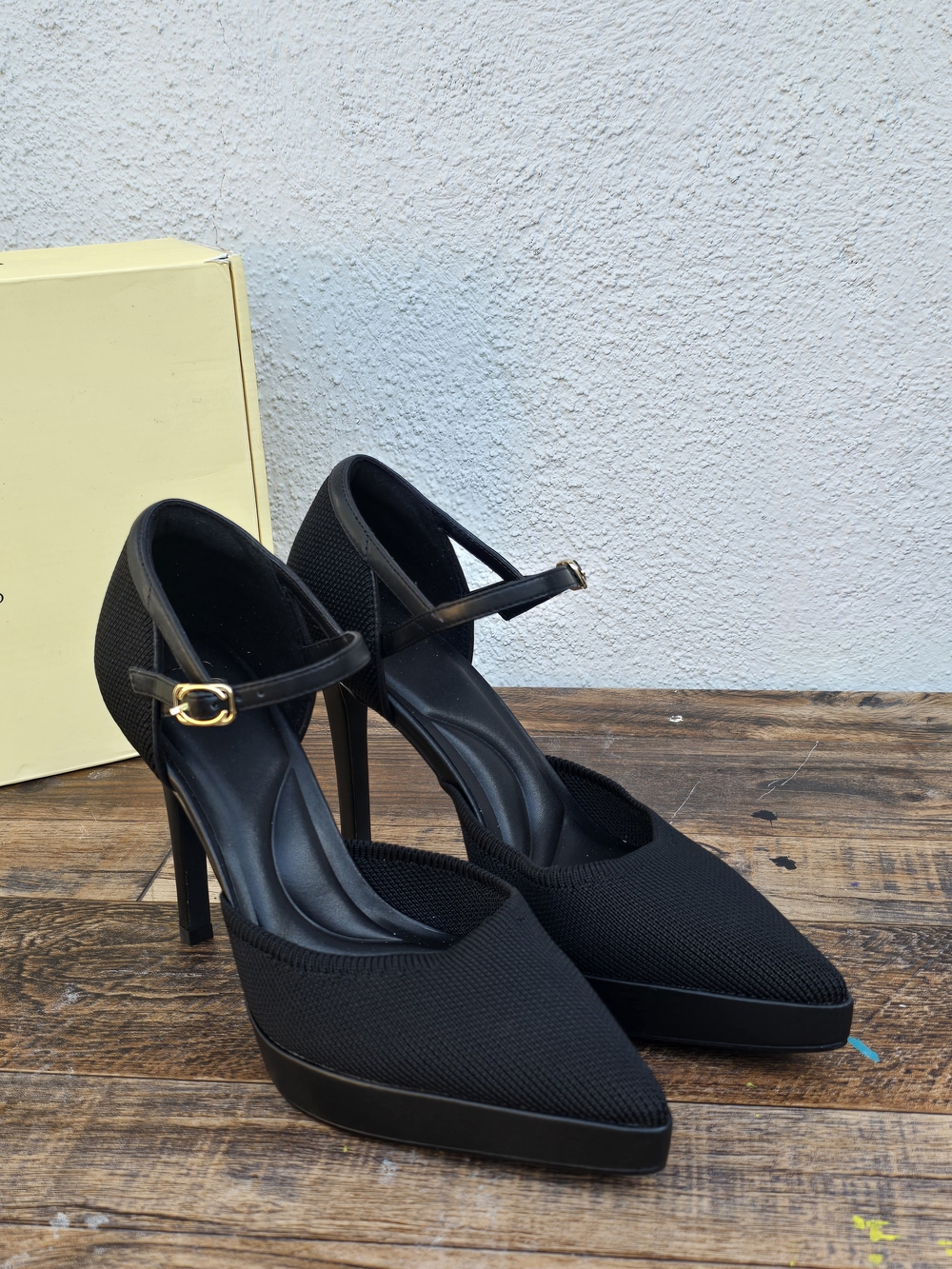 Cosy Islsand Black Pointed Toe Mary Jane Stiletto Heels Size 5 - Picture 1 of 11